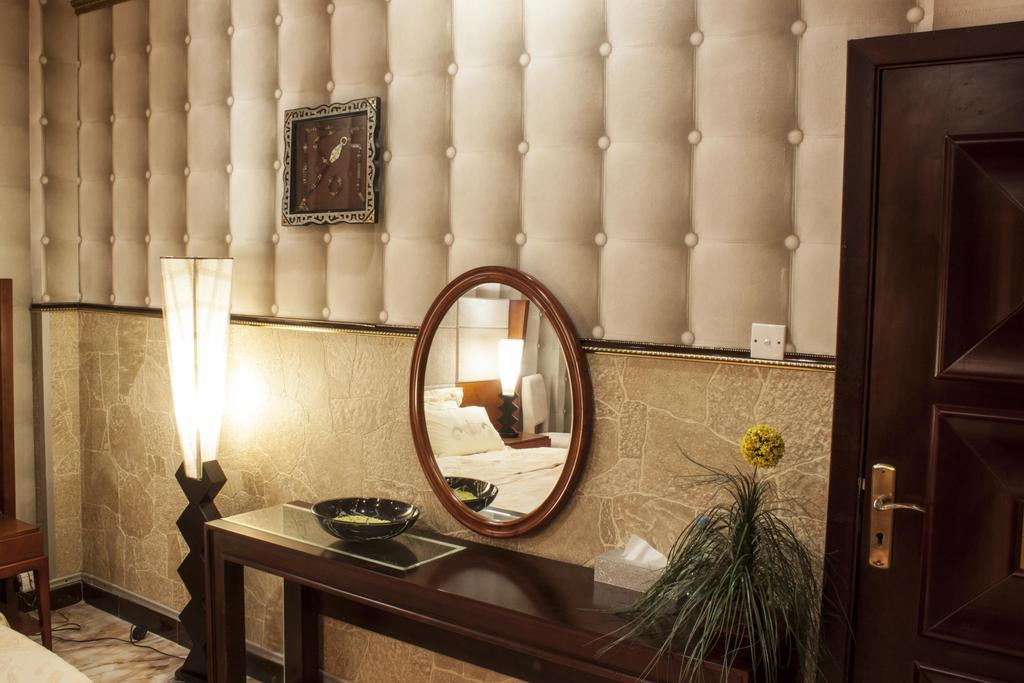Royal Suites Hotel Нуакшот Стая снимка