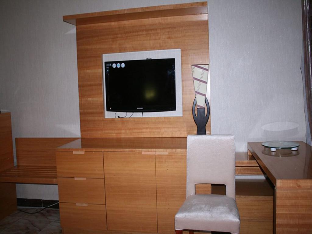Royal Suites Hotel Нуакшот Стая снимка
