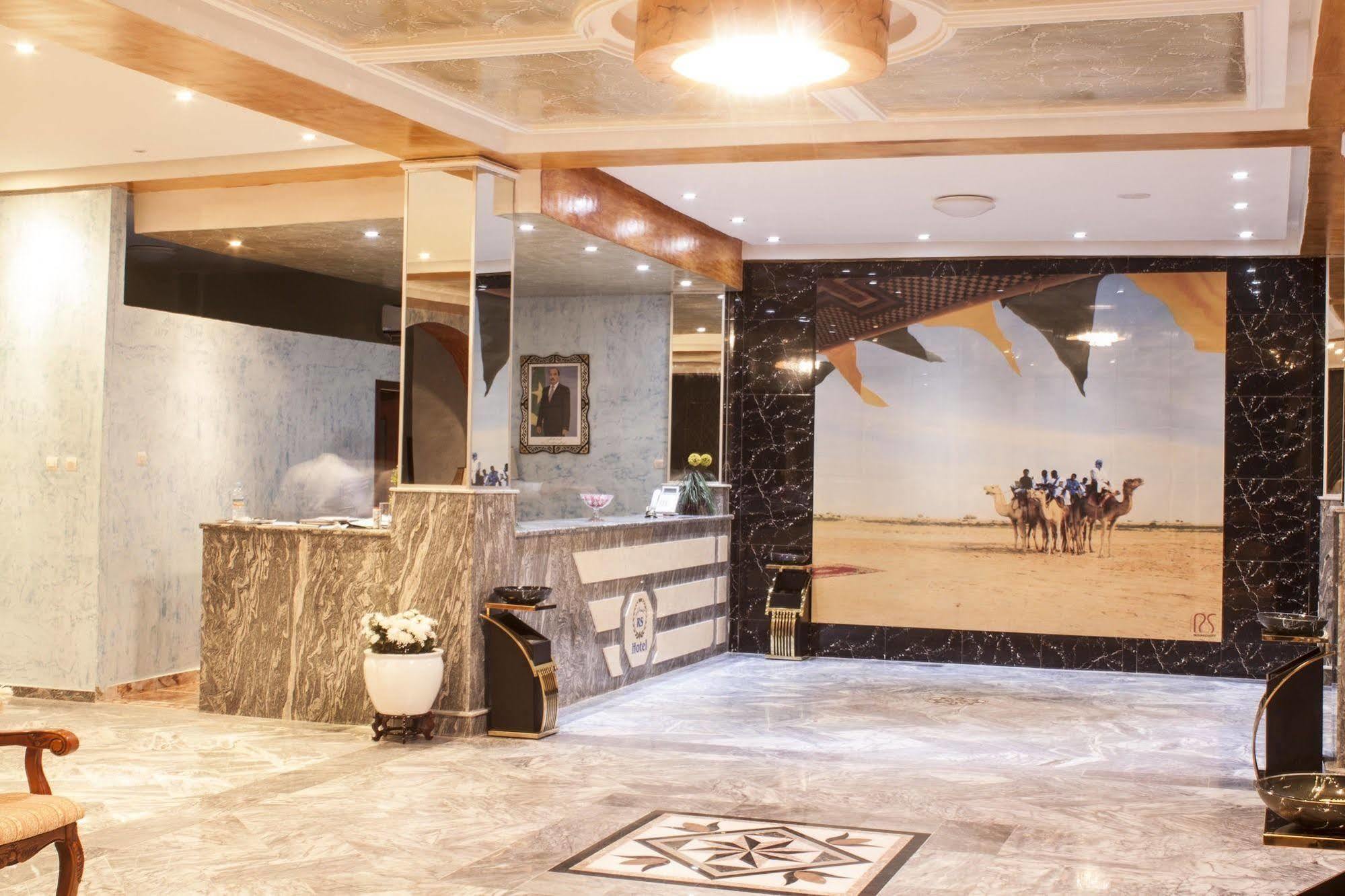 Royal Suites Hotel Нуакшот Екстериор снимка